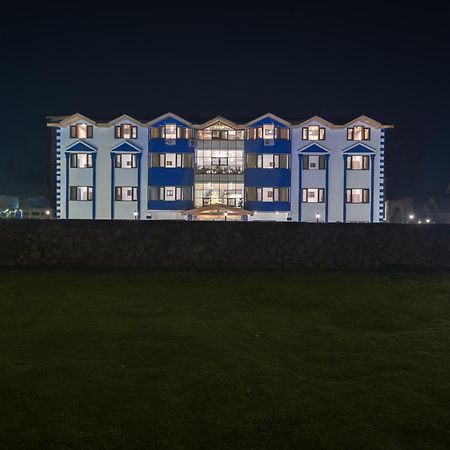 Echor Kashmir Holidays Resort Srinagar Bagian luar foto