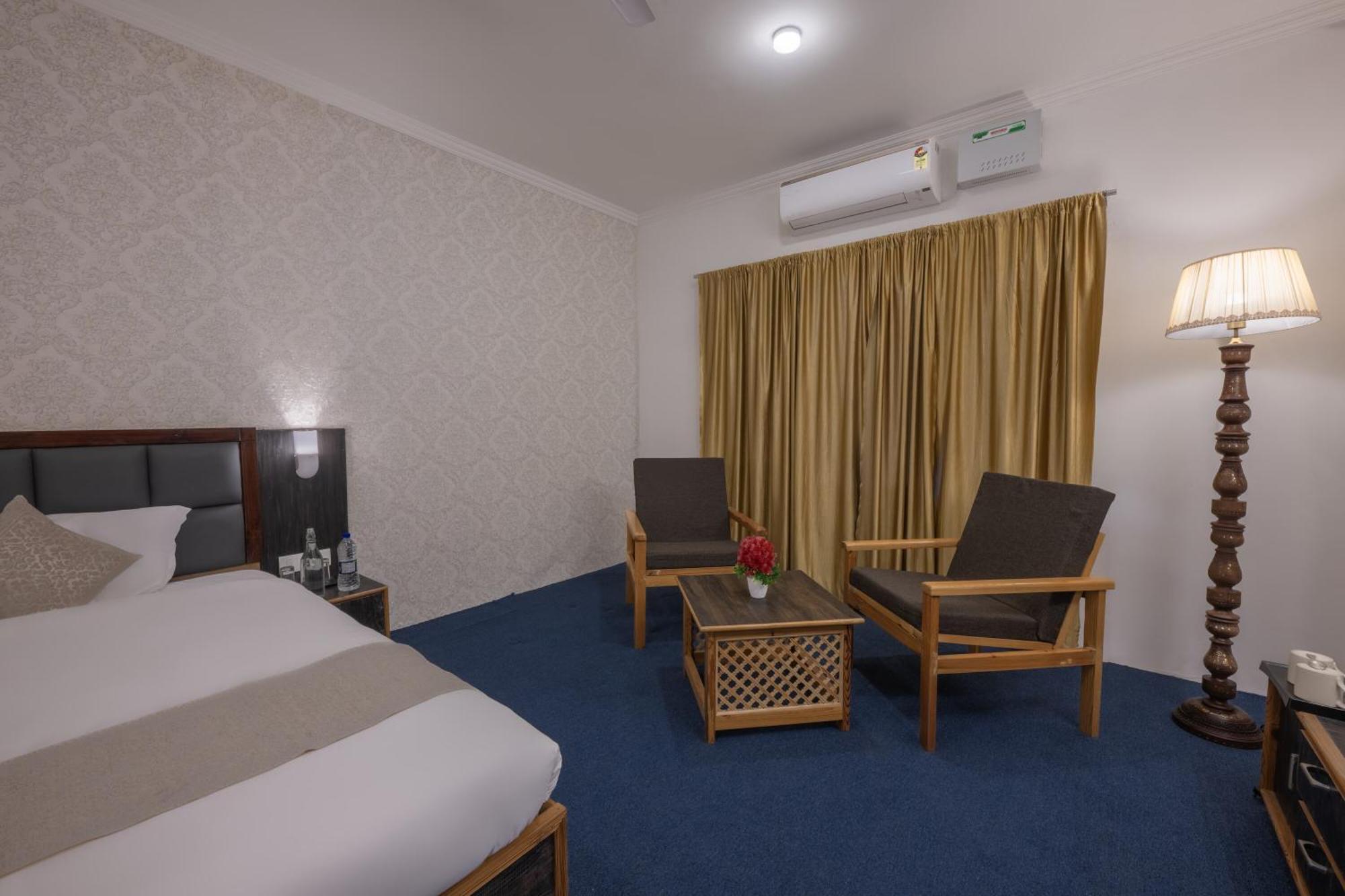 Echor Kashmir Holidays Resort Srinagar Bagian luar foto
