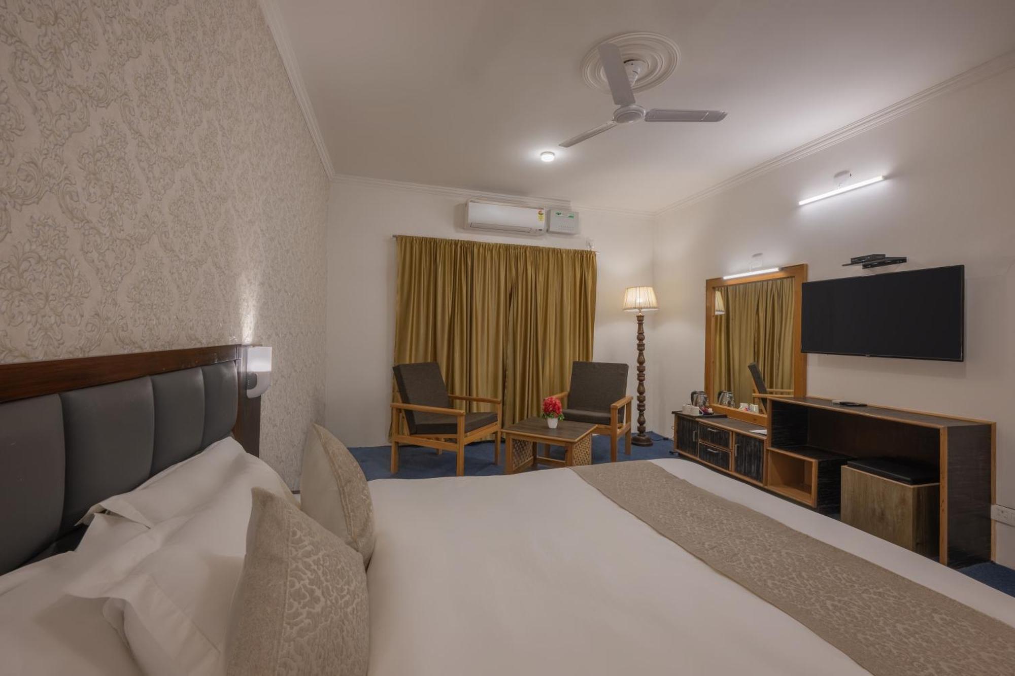 Echor Kashmir Holidays Resort Srinagar Bagian luar foto