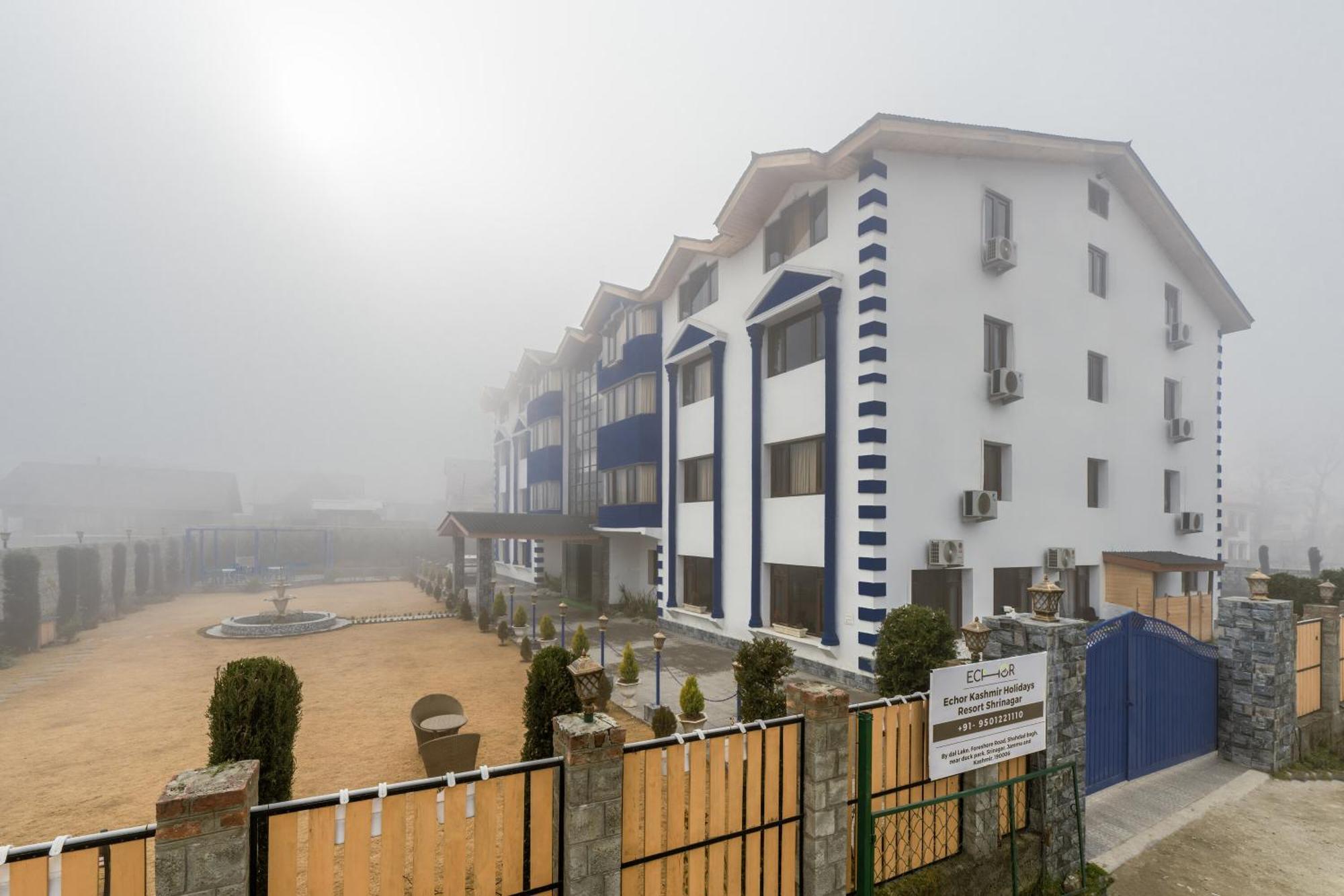 Echor Kashmir Holidays Resort Srinagar Bagian luar foto