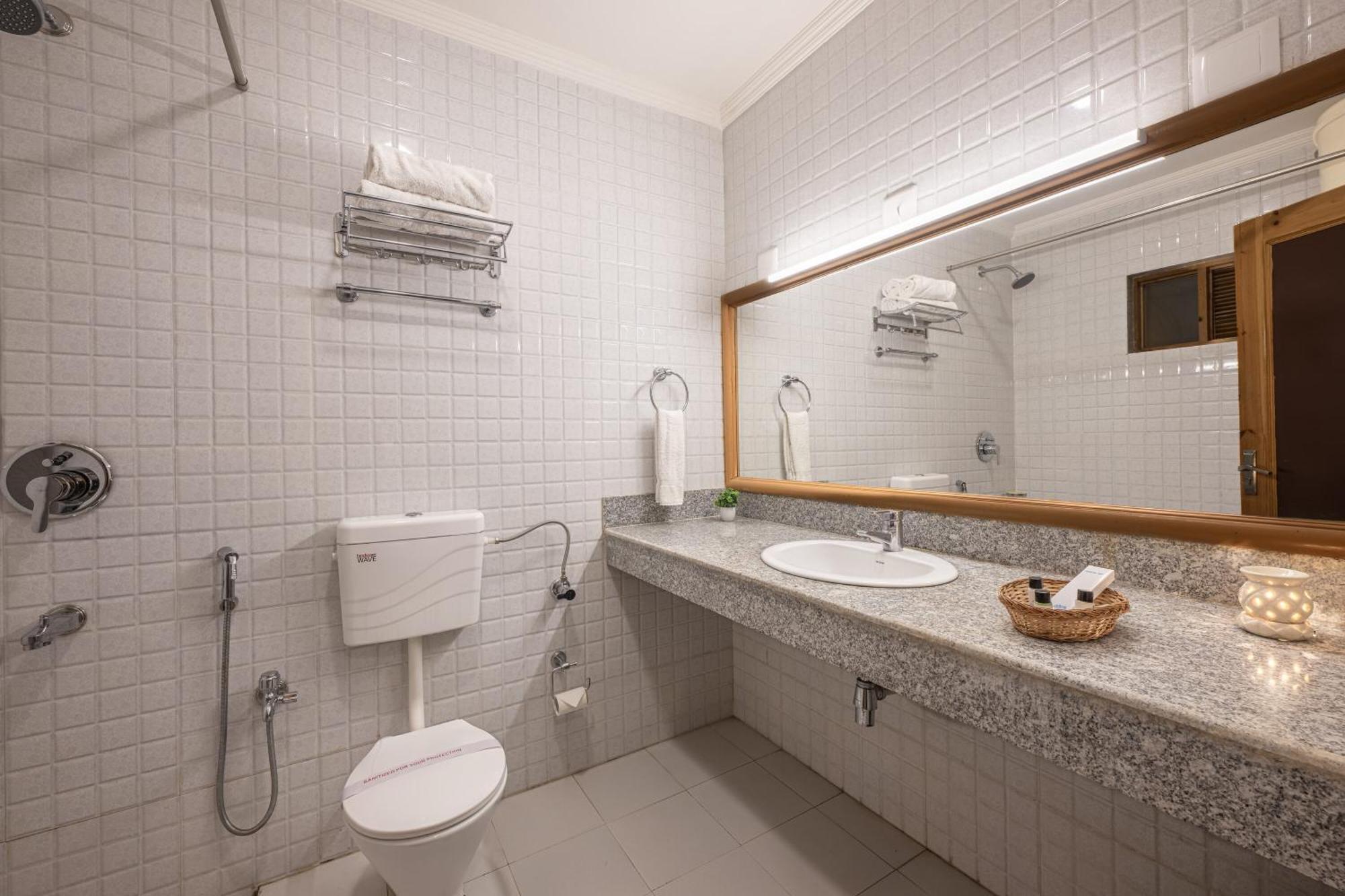 Echor Kashmir Holidays Resort Srinagar Bagian luar foto