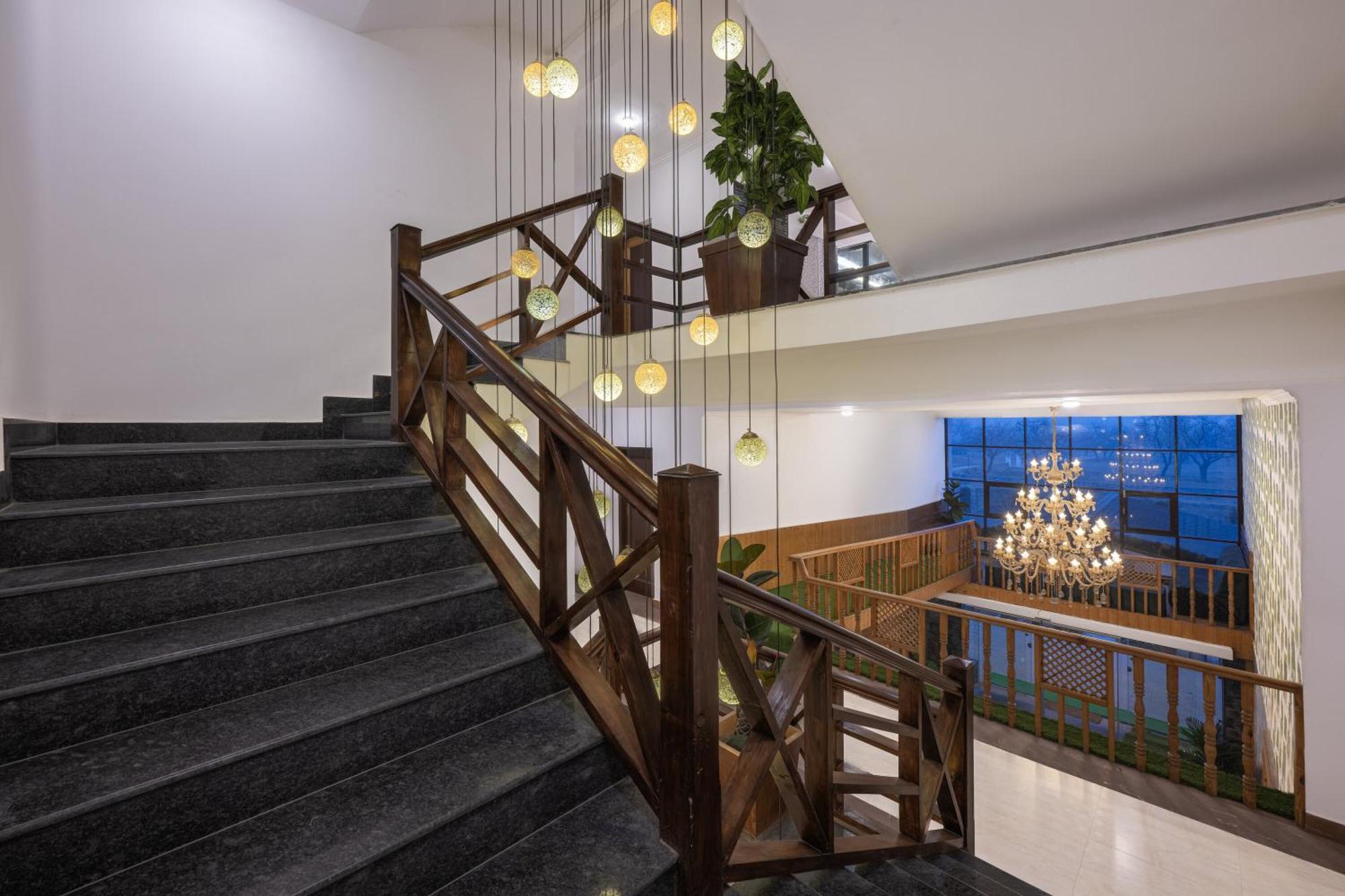 Echor Kashmir Holidays Resort Srinagar Bagian luar foto
