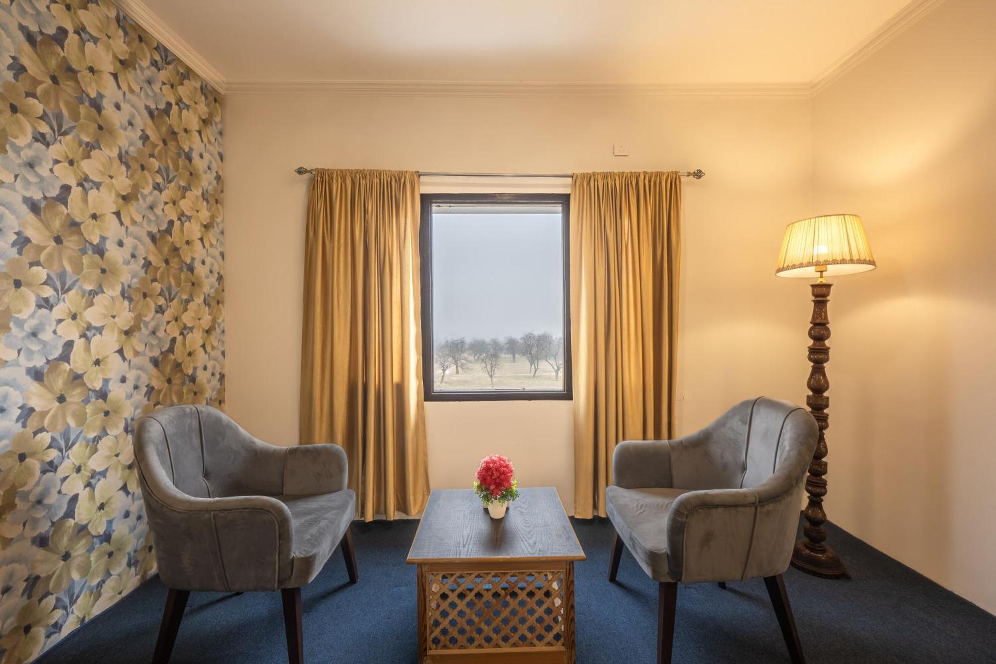 Echor Kashmir Holidays Resort Srinagar Bagian luar foto